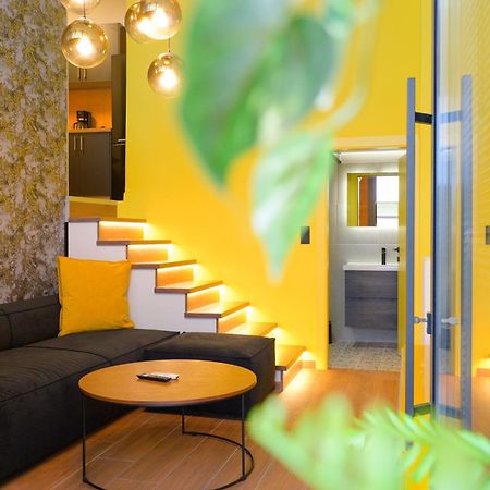 Luxenest Apartment Salonicco Esterno foto