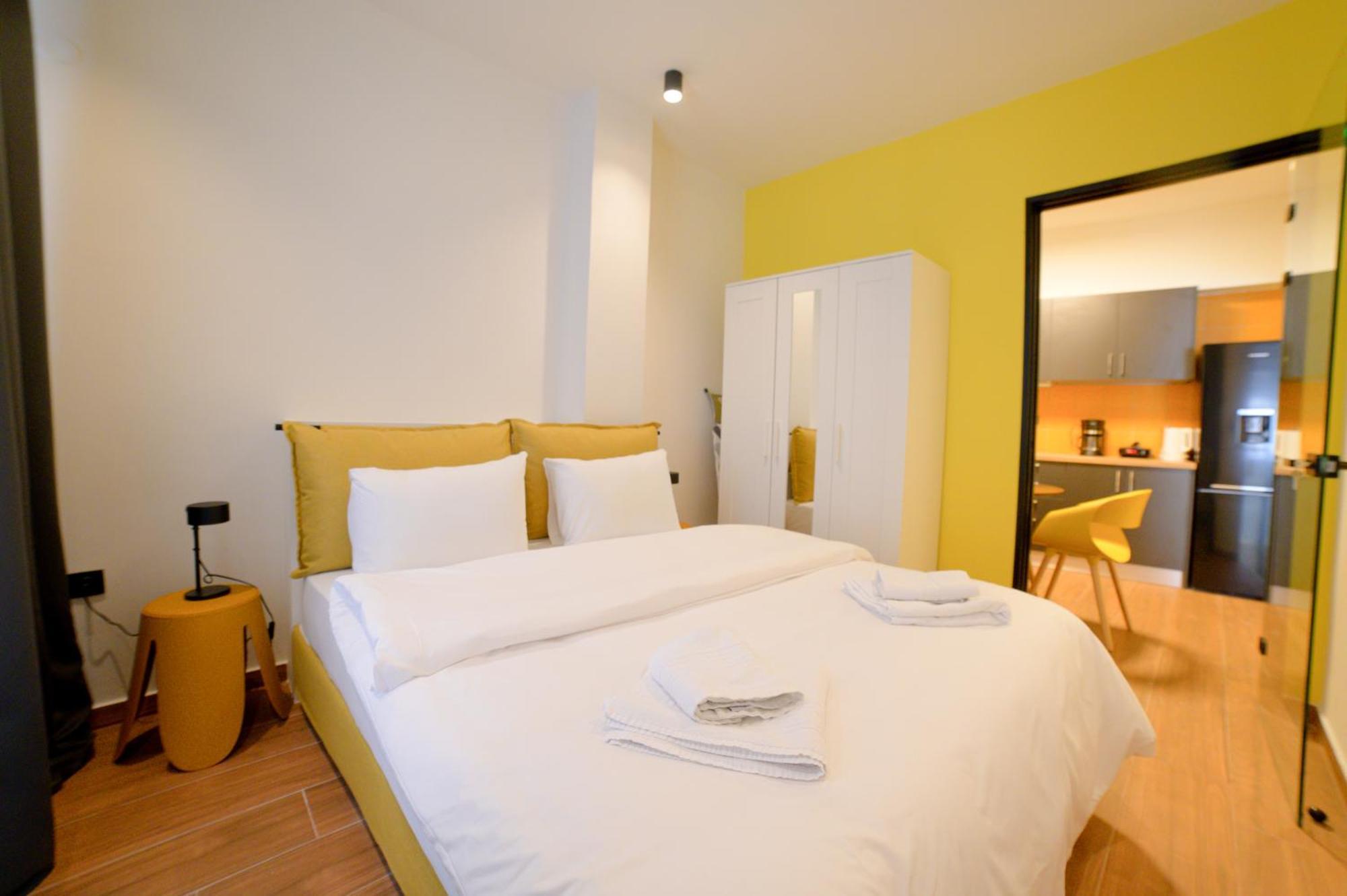 Luxenest Apartment Salonicco Esterno foto